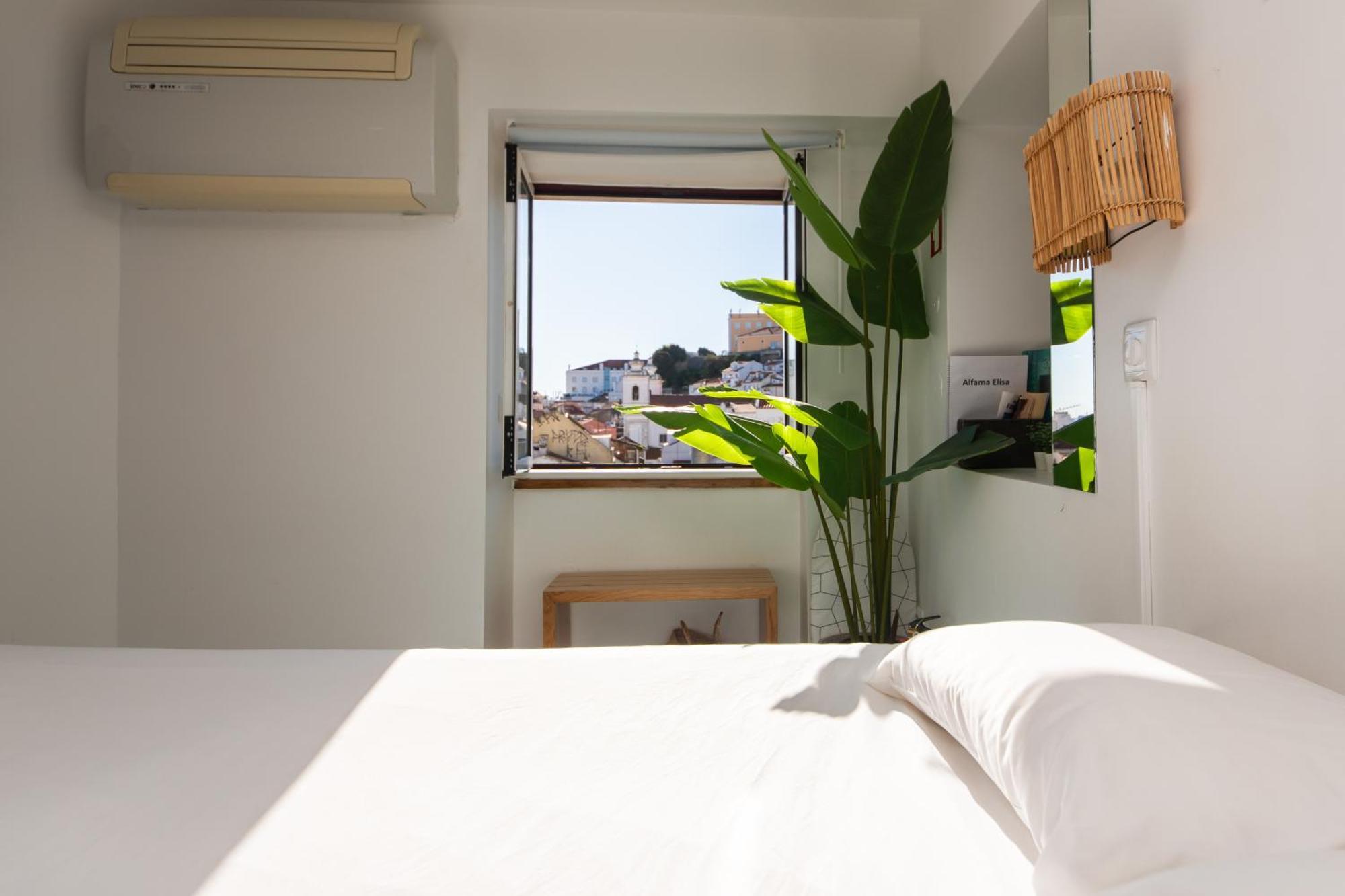 Stunning River View In Historic Alfama Lejlighed